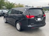 Used 2022 Chrysler Voyager LX image 5