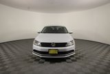Used 2017 Volkswagen Jetta SE image 4