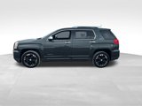 Used 2017 GMC Terrain SLT image 2
