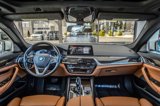 Used 2018 BMW 530e xDrive image 3