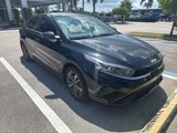 Used 2022 Kia Forte LXS w/ LXS Technology Package image 2