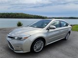 Used 2017 Toyota Avalon Limited image 3