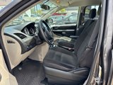 Used 2018 Dodge Grand Caravan SE w/ UConnect Hands-Free Group image 5