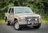 Used 2000 Chevrolet Tahoe Z71 w/ Comfort & Security Pkg image 3