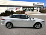 Used 2017 Kia Optima EX image 4