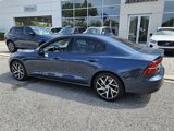 Used 2020 Volvo S60 T6 Momentum image 4