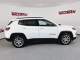 Used 2022 Jeep Compass Latitude w/ Sun and Sound Group image 5