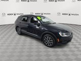 Used 2021 Volkswagen Tiguan SE w/ Panoramic Sunroof Package image 2