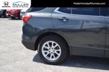 Used 2018 Chevrolet Equinox LT image 3