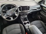 Used 2022 GMC Terrain SLE w/ Driver Convenience Package image 4