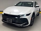 Used 2023 Toyota Crown XLE image 3