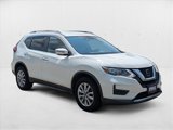 Used 2019 Nissan Rogue SV image 3