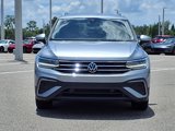 Used 2023 Volkswagen Tiguan SE image 2