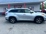 Used 2016 Toyota Highlander XLE image 4