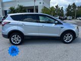 Certified 2017 Ford Escape SE image 2