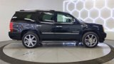 Used 2014 Cadillac Escalade Luxury image 3