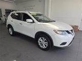 Used 2015 Nissan Rogue SV w/ SV Premium Package image 2