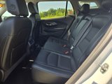 Used 2023 GMC Terrain SLT image 3