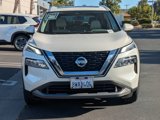 Used 2021 Nissan Rogue SV image 2