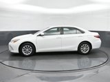 Used 2015 Toyota Camry LE image 4