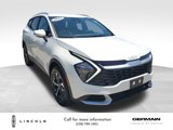 Used 2023 Kia Sportage EX image 3