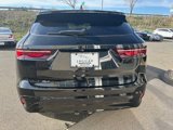 Certified 2022 Jaguar F-PACE S image 5