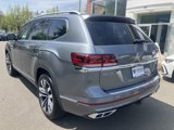 Certified 2022 Volkswagen Atlas SEL Premium image 3