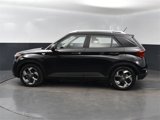 Used 2023 Hyundai Venue SEL image 2