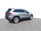 Used 2018 Jeep Grand Cherokee Laredo image 2