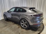 Used 2024 Porsche Cayenne Coupe image 3