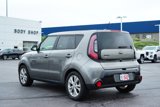 Used 2016 Kia Soul + image 5