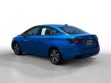 Used 2021 Nissan Versa SV image 3
