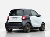 Used 2017 smart fortwo passion image 2