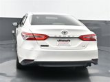 Used 2018 Toyota Camry LE image 4