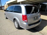 Used 2018 Dodge Grand Caravan SE w/ UConnect Hands-Free Group image 4