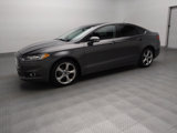 Used 2016 Ford Fusion SE image 2