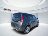 Used 2023 Kia Soul LX image 2