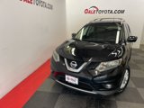 Used 2015 Nissan Rogue SV w/ SV Premium Package image 2