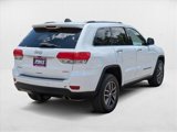 Used 2017 Jeep Grand Cherokee Limited w/ Luxury Group II image 5