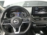 Used 2023 Nissan Altima 2.5 SV image 5