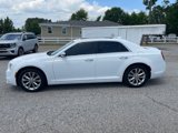 Used 2019 Chrysler 300 Limited image 2
