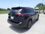 Used 2024 Nissan Rogue S image 2