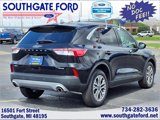 Certified 2022 Ford Escape SEL image 2
