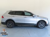 Used 2023 Volkswagen Tiguan SE image 2