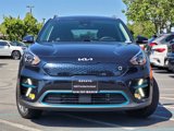 Used 2022 Kia Niro EX image 2