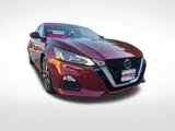 Certified 2021 Nissan Altima 2.5 SV w/ SV Premium Package image 3