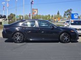 Used 2023 Toyota Camry SE image 4