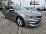 Used 2017 Kia Optima EX image 4