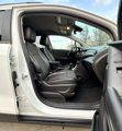 Used 2019 Chevrolet Trax LT w/ LT Convenience Package image 6