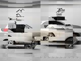 Used 2020 Nissan Pathfinder SV image 2